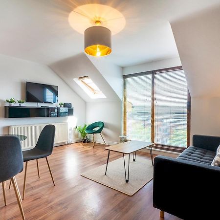 Titanic View Penthouse - Gated Complex - Parking Apartment Belfast Bagian luar foto