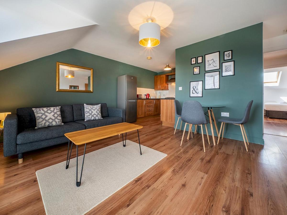 Titanic View Penthouse - Gated Complex - Parking Apartment Belfast Bagian luar foto