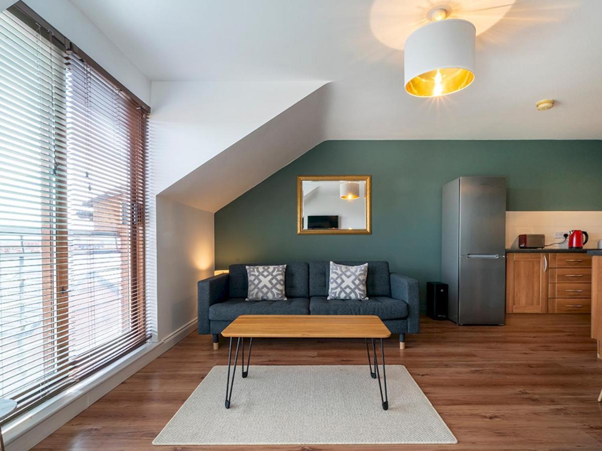 Titanic View Penthouse - Gated Complex - Parking Apartment Belfast Bagian luar foto